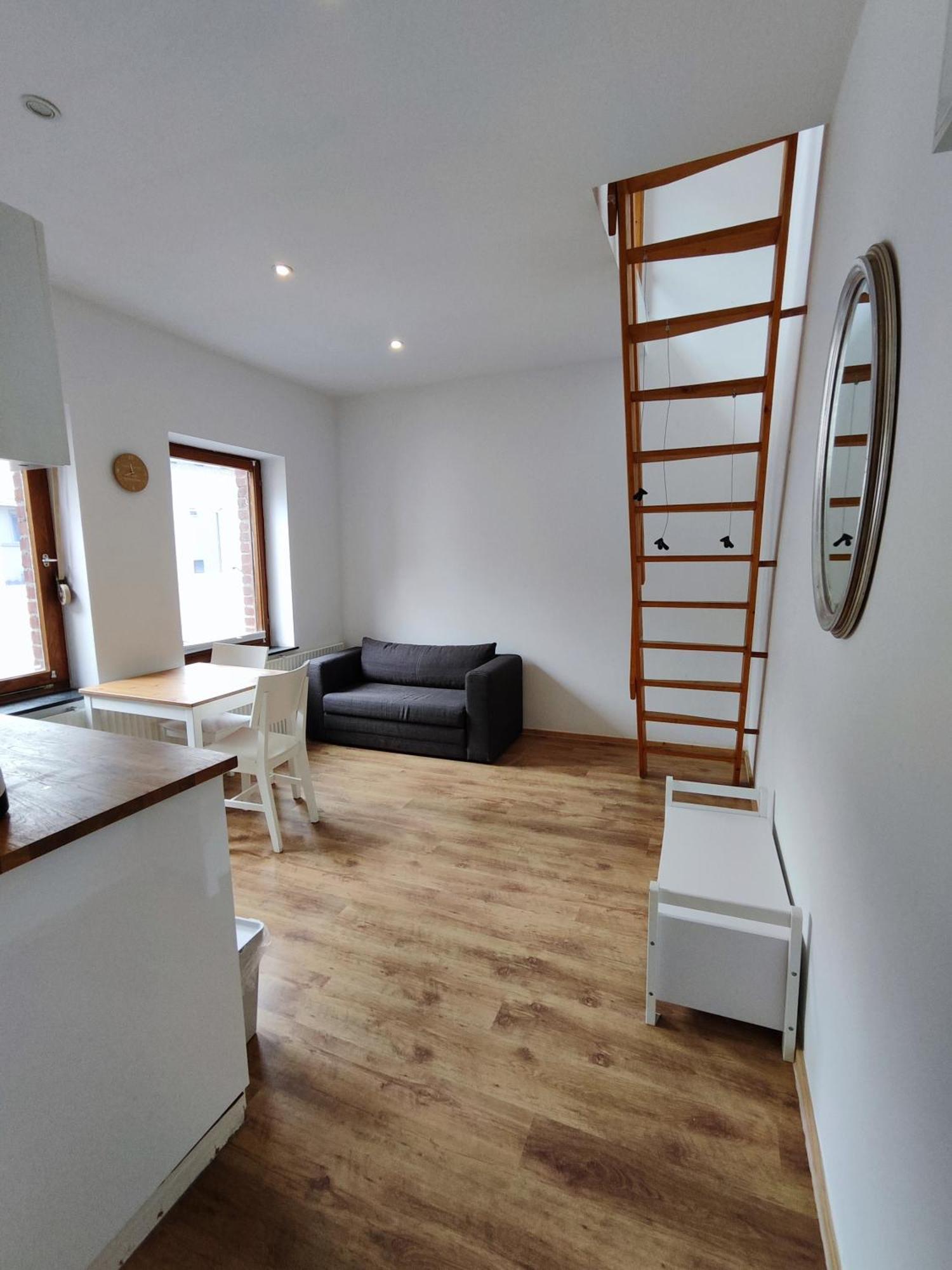 Duplex *